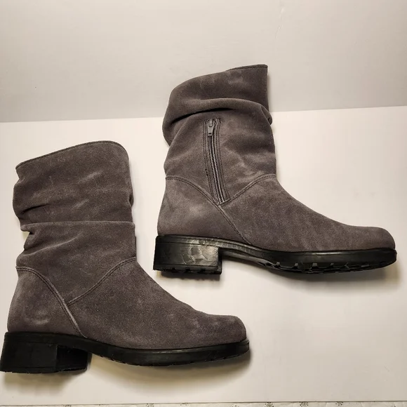 Martino of Canada Grey Suede Slouchy Boots Size 7 - Picture 3 of 6